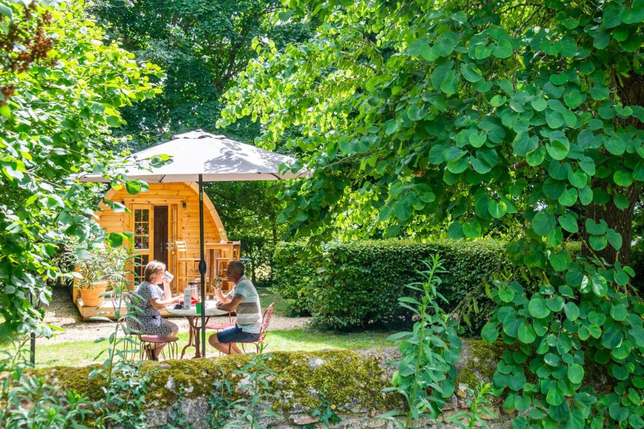 Cabane En Bois Avec Bain Nordique Asnieres-sur-Vegre エクステリア 写真