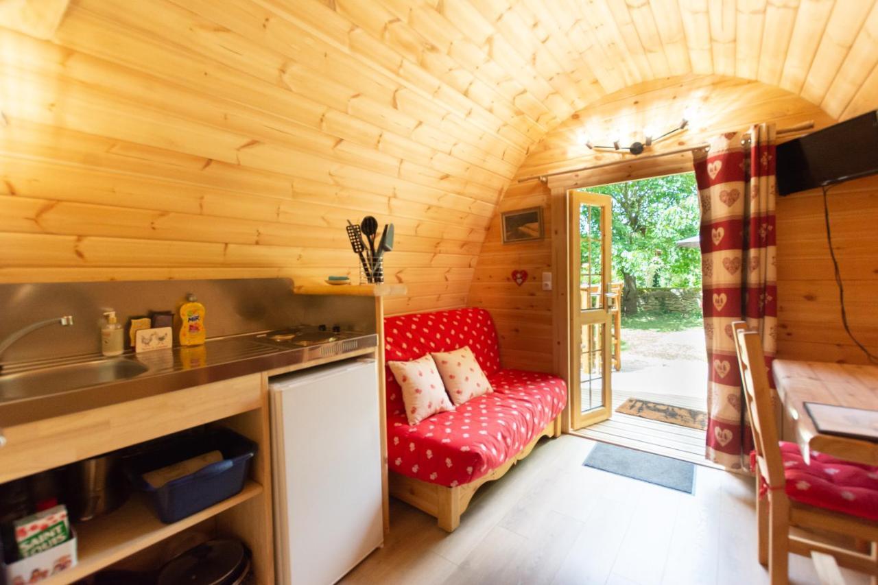 Cabane En Bois Avec Bain Nordique Asnieres-sur-Vegre エクステリア 写真